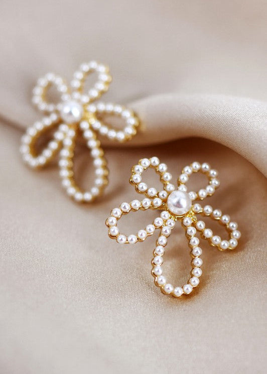 Pearl Flower Stud Earrings
