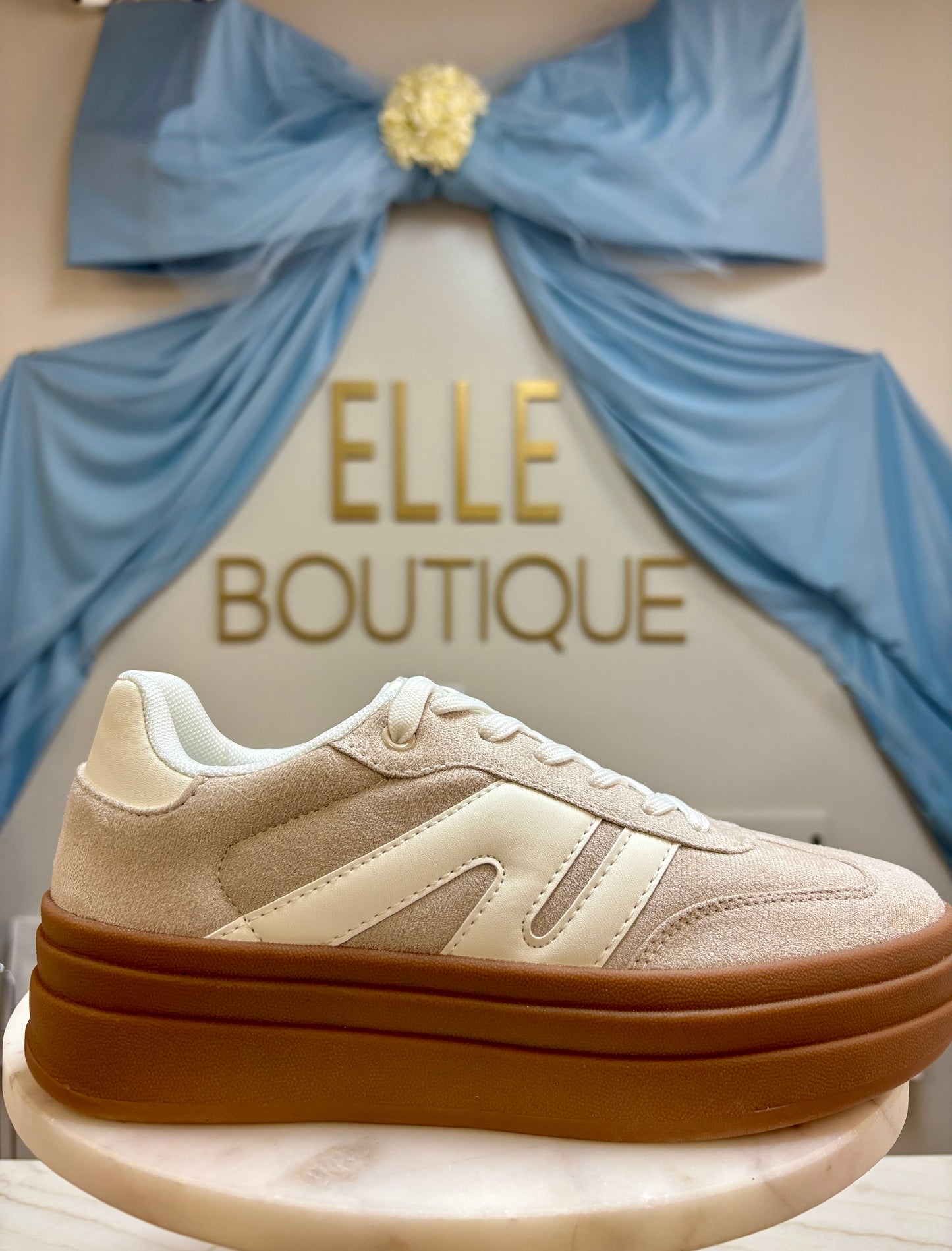 Sierra Sneaker - Beige/White