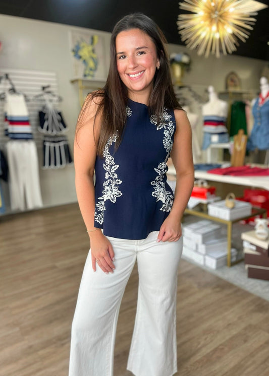 Classic Charm Floral Knit Top - ElleBoutiqueZachary