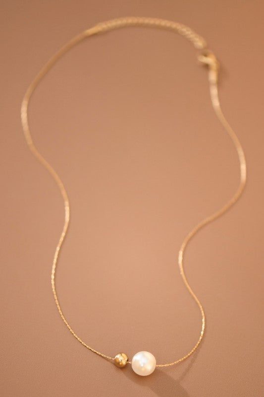 Pearl & Gold Bead Necklace