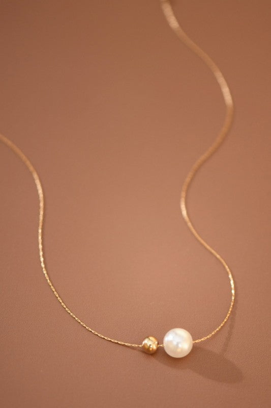 Pearl & Gold Bead Necklace