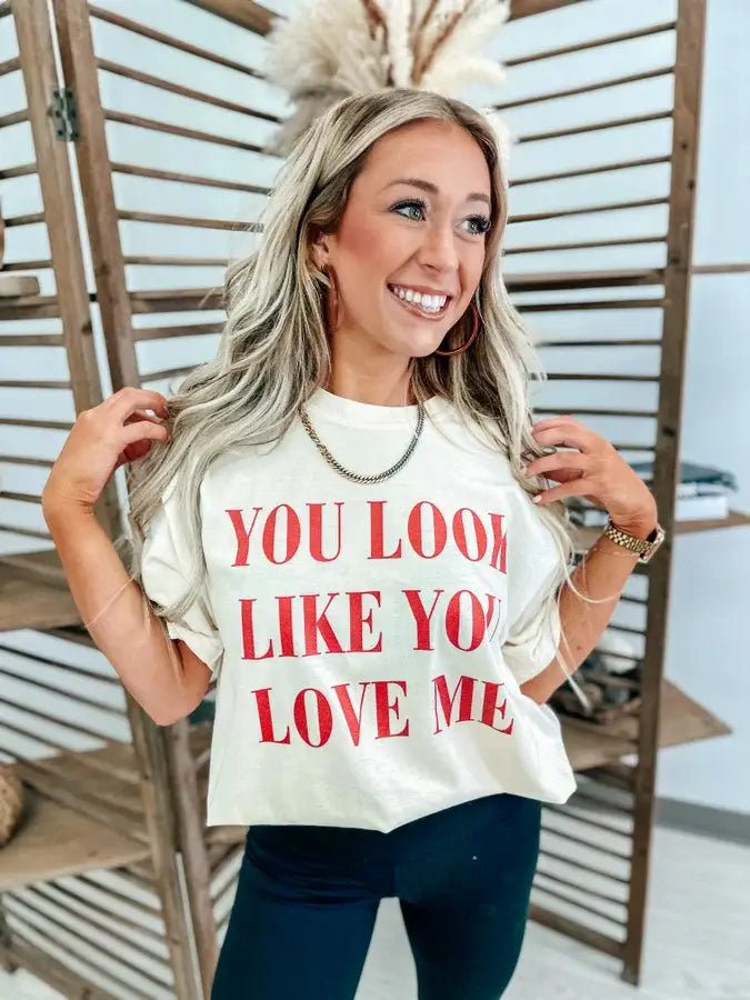 Love me graphic tee