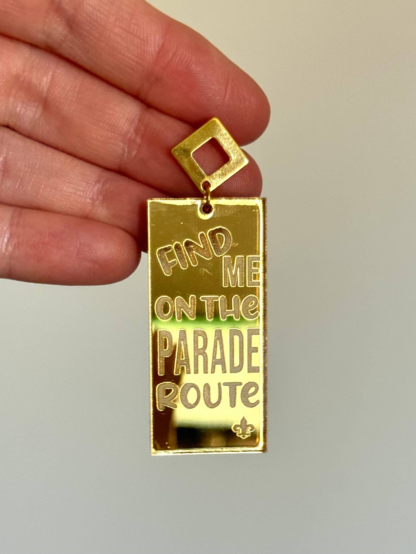 Mardi Gras Parade Earrings: Gold