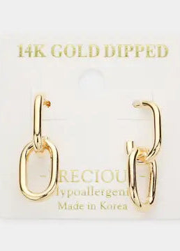 Oval Link Dangle Earrings: Gold