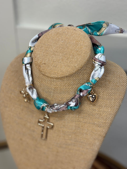 Faith & Fashion Scarf Necklace - ElleBoutiqueZachary
