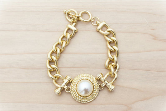 Golden Grace Pearl Bracelet - ElleBoutiqueZachary