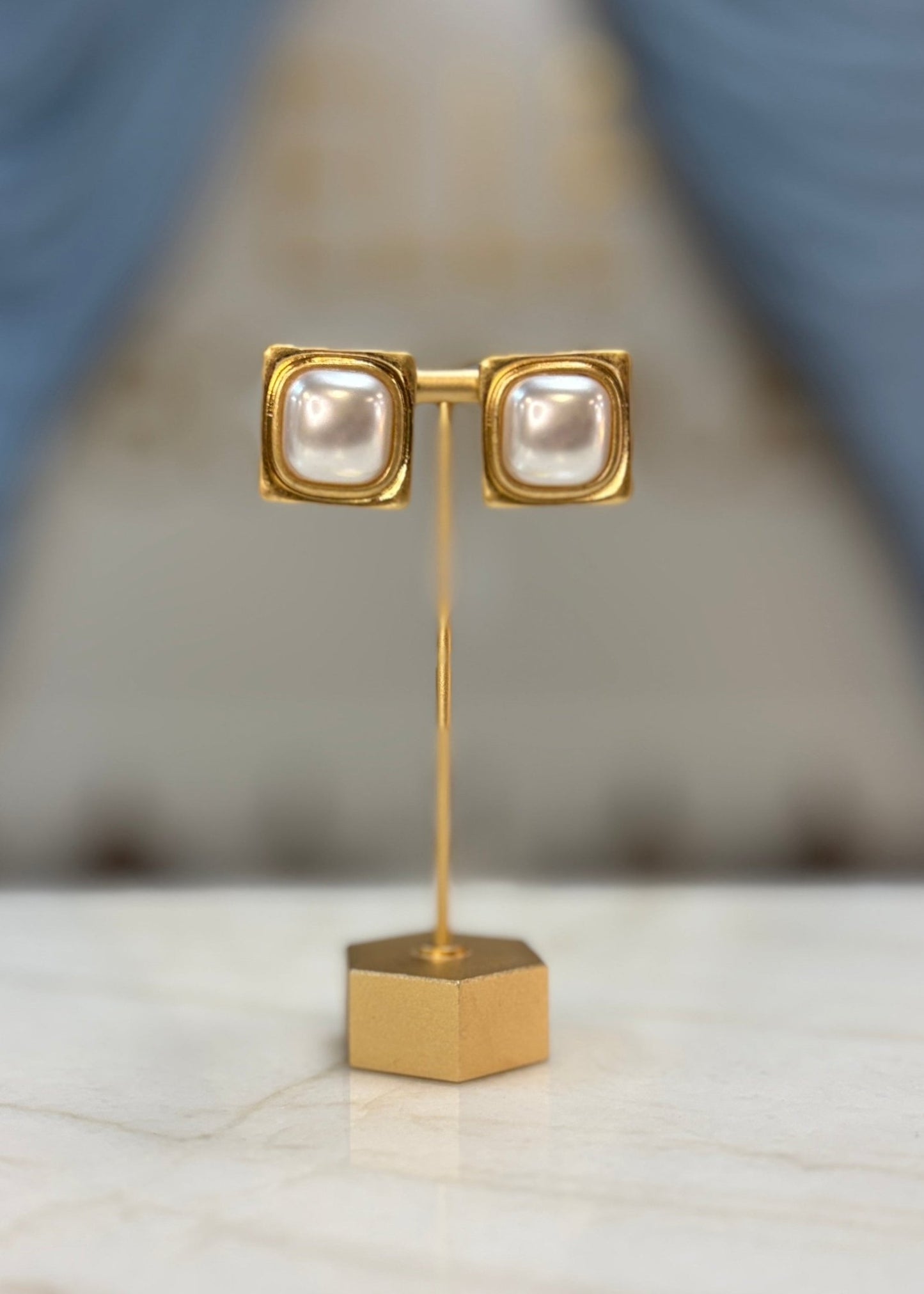Golden Pearl Luxe Stud Earrings - ElleBoutiqueZachary