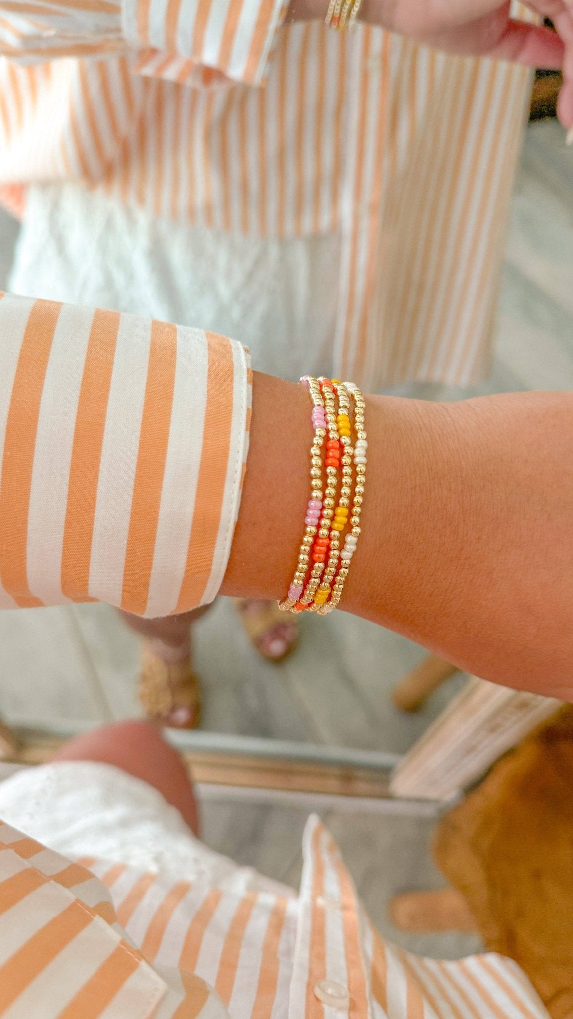 Jenna Bracelet: Pearl White & Gold Beaded / M - 7" - ElleBoutiqueZachary