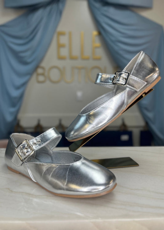 Silver Flats w/buckle - ElleBoutiqueZachary